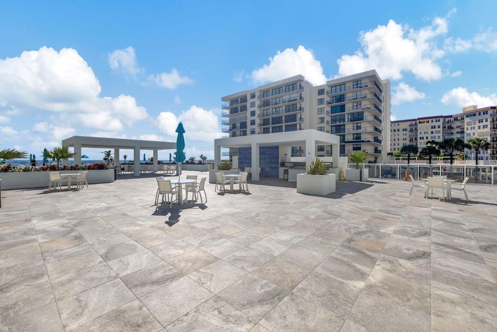 Image 22 of property listing at 3450 S Ocean Boulevard 4190, Palm Beach, FL 33480