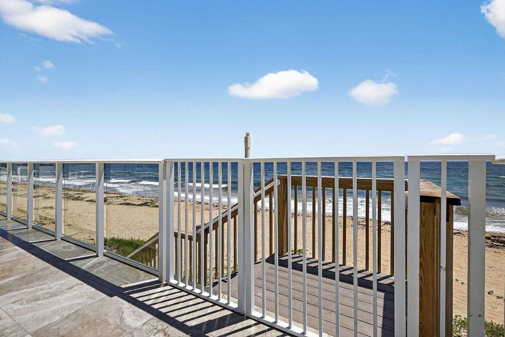 Image 26 of property listing at 3450 S Ocean Boulevard 4190, Palm Beach, FL 33480