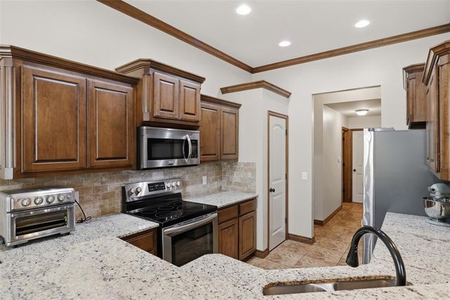 9012 Lolly Lane, Oklahoma City, OK 73160