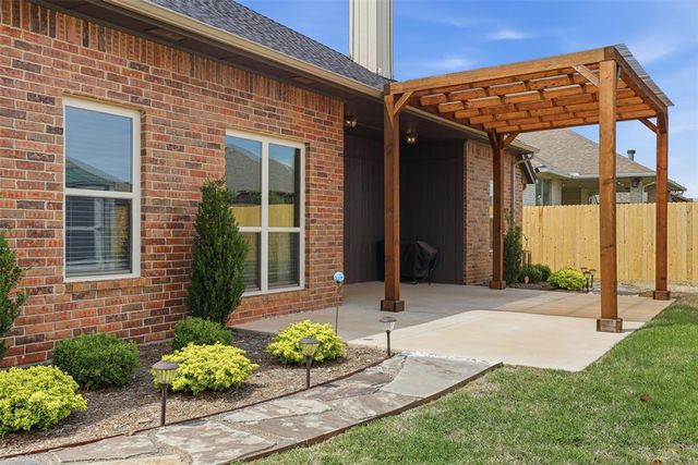 9012 Lolly Lane, Oklahoma City, OK 73160