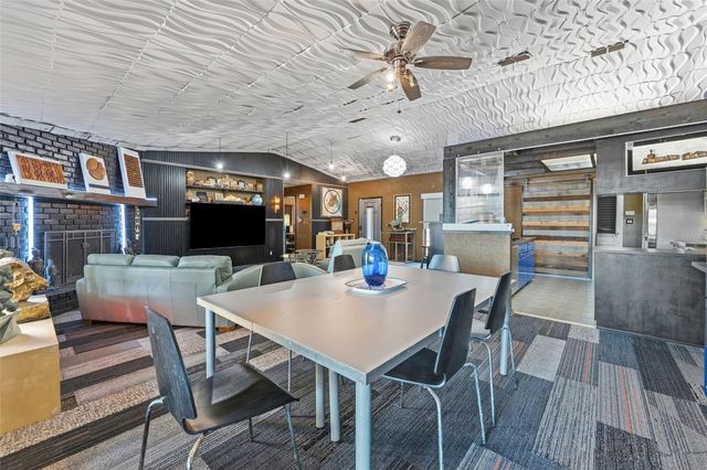 10730 DRUMMOND ROAD, Tampa, FL 33615