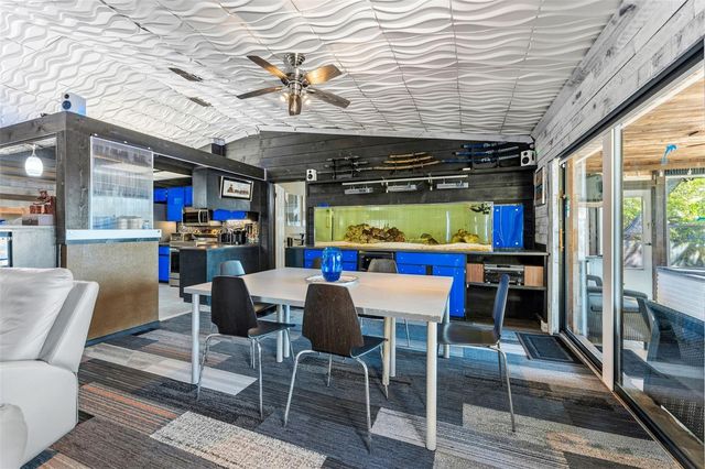 10730 DRUMMOND ROAD, Tampa, FL 33615