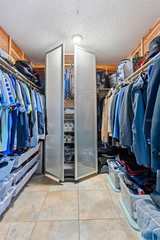 10730 DRUMMOND ROAD, Tampa, FL 33615