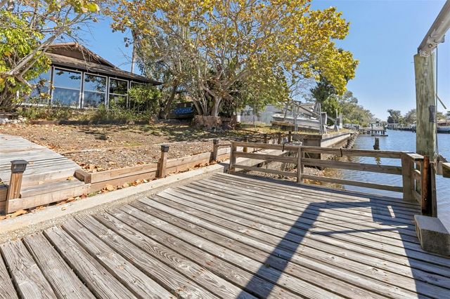 10730 DRUMMOND ROAD, Tampa, FL 33615