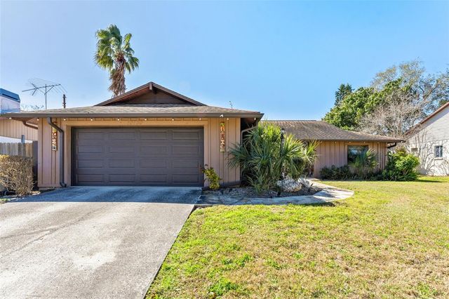 10730 DRUMMOND ROAD, Tampa, FL 33615