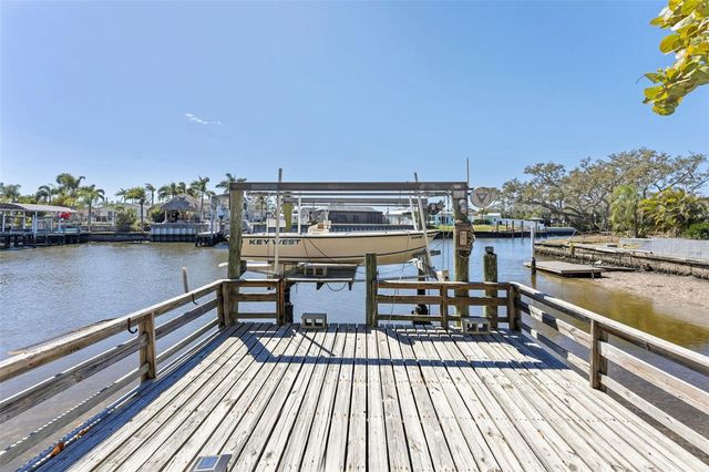 10730 DRUMMOND ROAD, Tampa, FL 33615