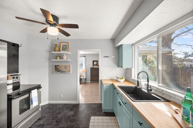 255 E TRUMAN AVE, South Salt Lake, UT 84115