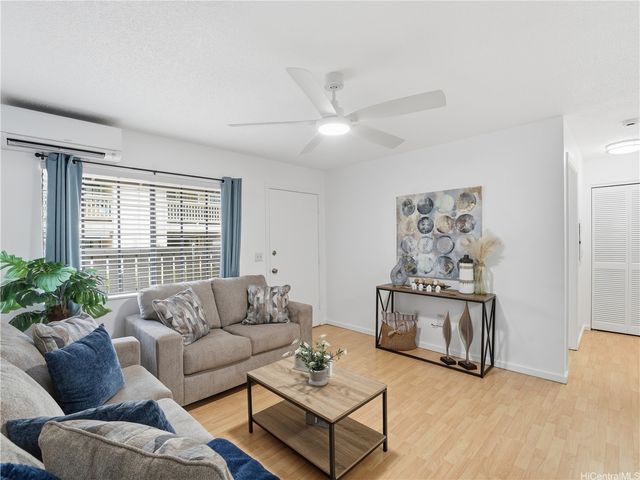 91-1032 Kaiau Avenue 8D, Kapolei, HI 96707