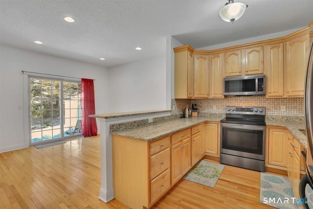 95 Gianna Drive 95, Manchester, CT 06042