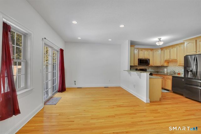 95 Gianna Drive 95, Manchester, CT 06042