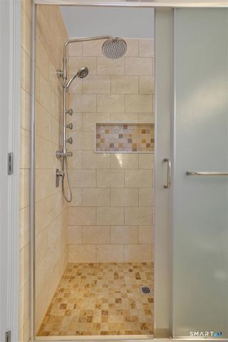 95 Gianna Drive 95, Manchester, CT 06042