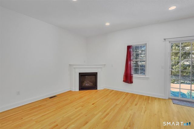 95 Gianna Drive 95, Manchester, CT 06042