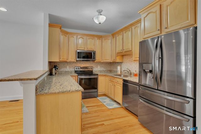 95 Gianna Drive 95, Manchester, CT 06042