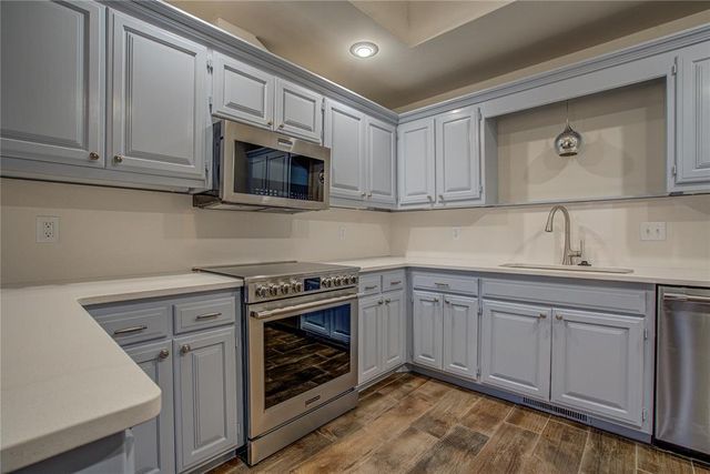 1899 Saddleback Boulevard 21, Norman, OK 73072