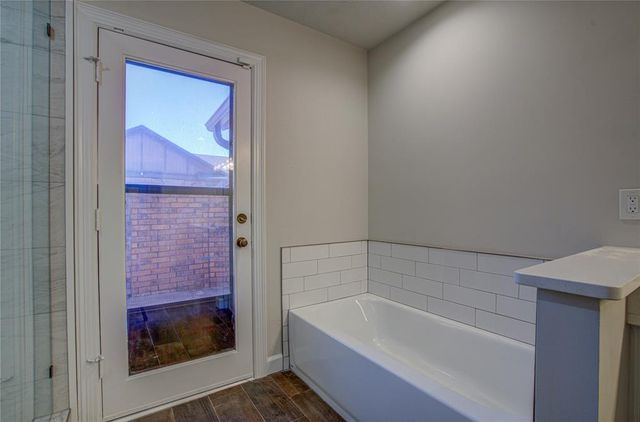 1899 Saddleback Boulevard 21, Norman, OK 73072