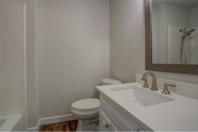 1899 Saddleback Boulevard 21, Norman, OK 73072