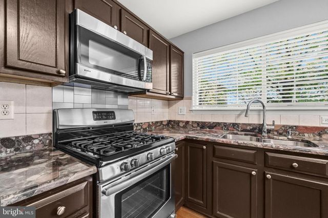 8547 TOWNE MANOR CT, Alexandria, VA 22309