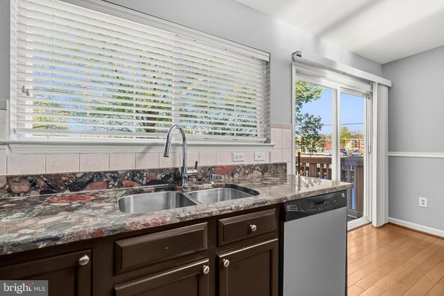 8547 TOWNE MANOR CT, Alexandria, VA 22309