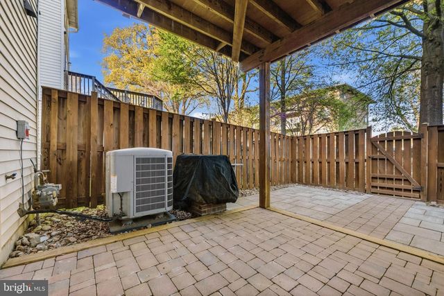 8547 TOWNE MANOR CT, Alexandria, VA 22309