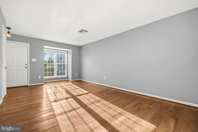 8547 TOWNE MANOR CT, Alexandria, VA 22309