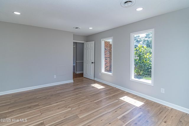 105 Allison Drive, Dudley, NC 28333