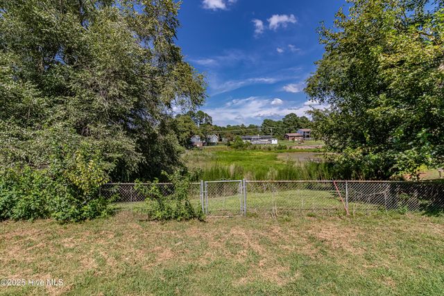 105 Allison Drive, Dudley, NC 28333