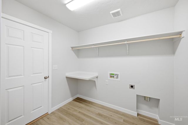 1598 Sunday River St, Middleton, ID 83644