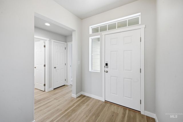 1598 Sunday River St, Middleton, ID 83644