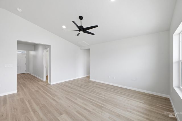 1598 Sunday River St, Middleton, ID 83644