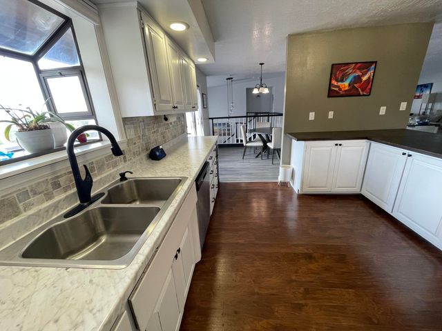 2025 Circulo Del Monte, Albuquerque, NM 87112