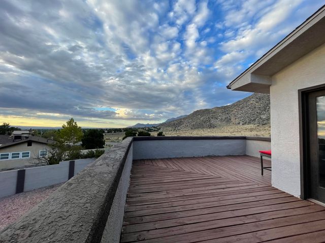 2025 Circulo Del Monte, Albuquerque, NM 87112