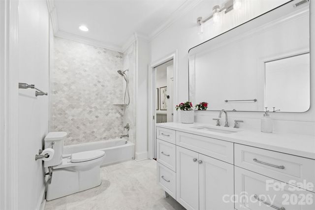 11110 Mcclure Manor Drive, Charlotte, NC 28277