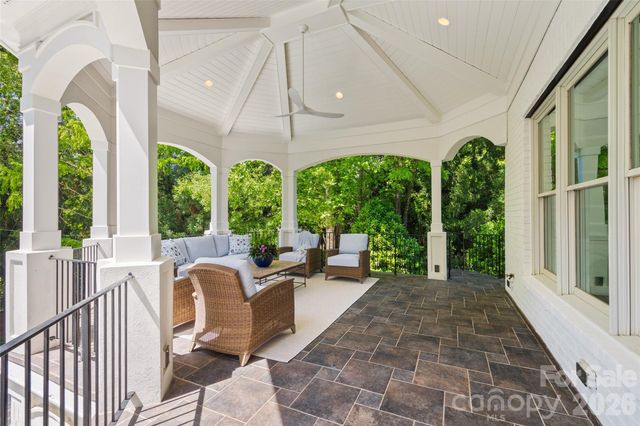 11110 Mcclure Manor Drive, Charlotte, NC 28277