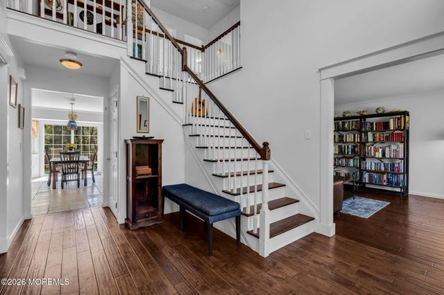 18 Camelot Terrace, Jackson, NJ 08527