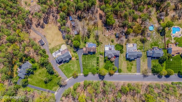 18 Camelot Terrace, Jackson, NJ 08527