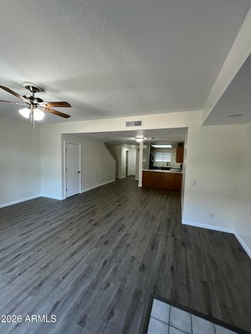 6550 N 47th Avenue 137, Glendale, AZ 85301