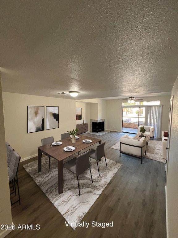 Image 2 of property listing at 6550 N 47th Avenue 137, Glendale, AZ 85301