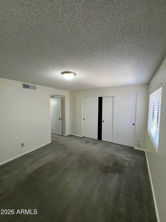 Image 25 of property listing at 6550 N 47th Avenue 137, Glendale, AZ 85301