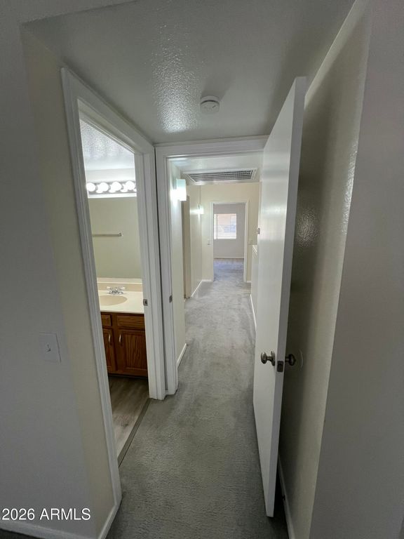 Image 27 of property listing at 6550 N 47th Avenue 137, Glendale, AZ 85301