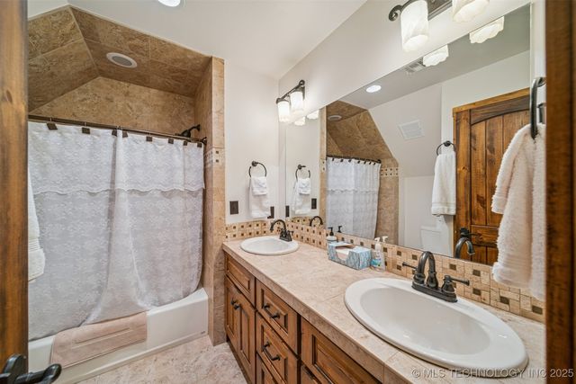 33796 S 4506, Afton, OK 74331