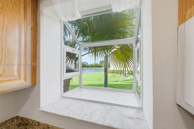 3310 N Pinewalk Dr N 1817, Margate, FL 33063