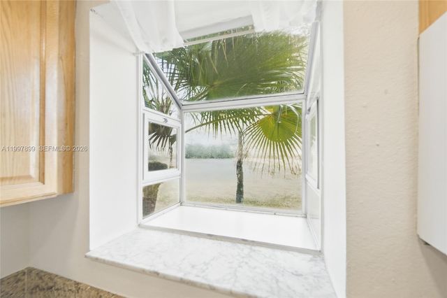 3310 N Pinewalk Dr N 1817, Margate, FL 33063