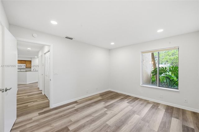 3310 N Pinewalk Dr N 1817, Margate, FL 33063