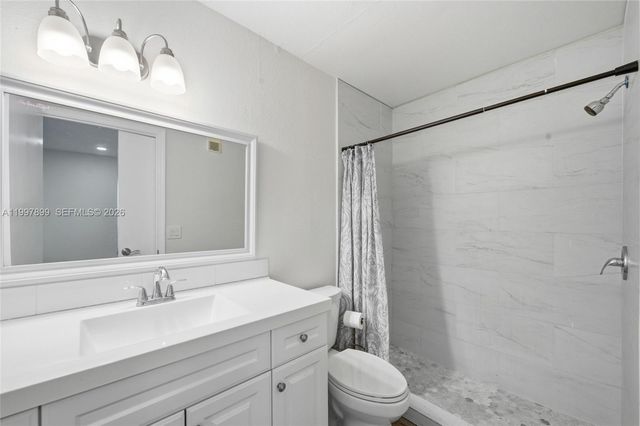 3310 N Pinewalk Dr N 1817, Margate, FL 33063