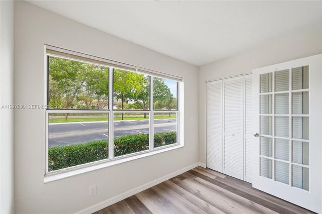 3310 N Pinewalk Dr N 1817, Margate, FL 33063