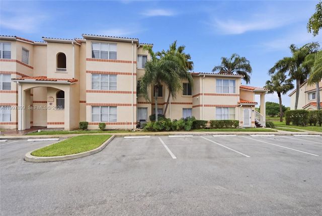 3310 N Pinewalk Dr N 1817, Margate, FL 33063