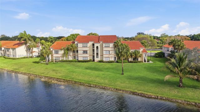 3310 N Pinewalk Dr N 1817, Margate, FL 33063