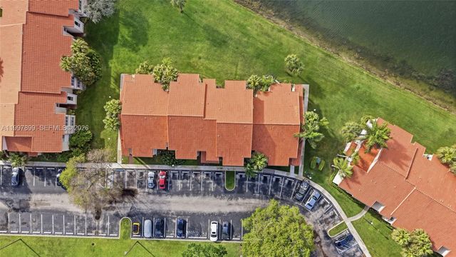 3310 N Pinewalk Dr N 1817, Margate, FL 33063