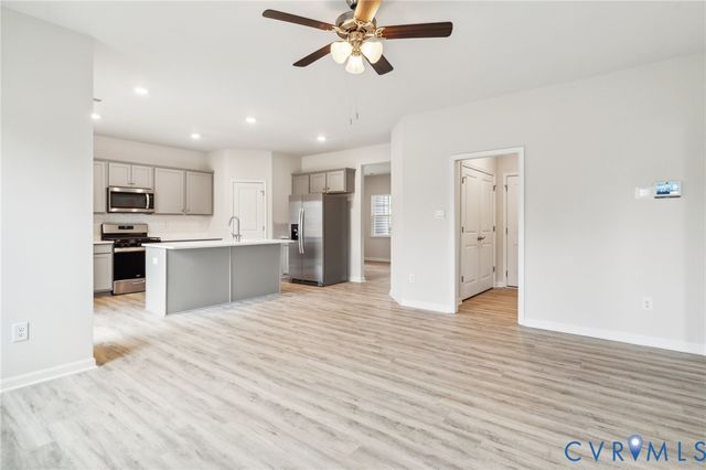 8662 Mile Post Ter, Mechanicsville, VA 23111