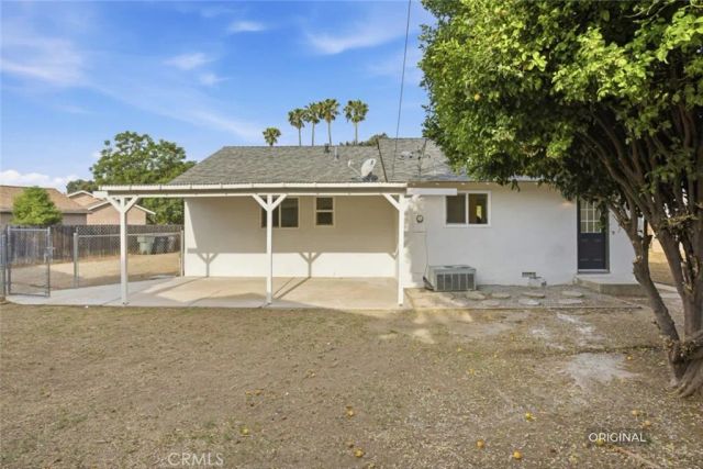 8574 Holly Ln, Riverside, CA 92504